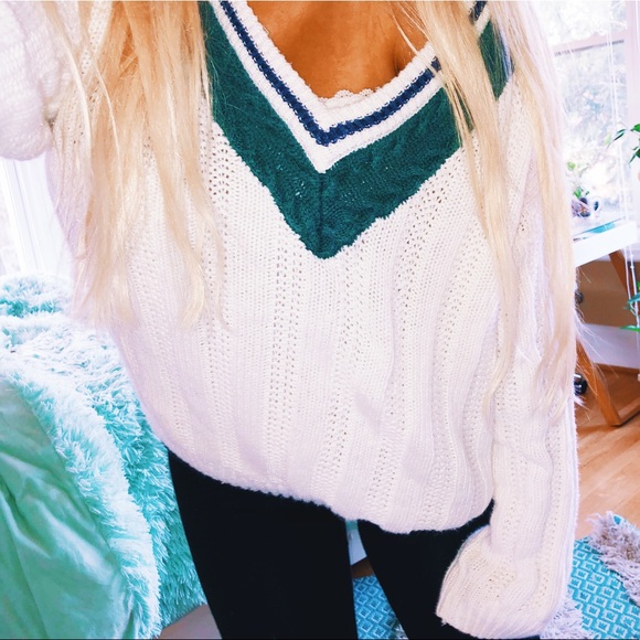 Sweaters - Picolina Varsity Cabled V Green Sweater ✨